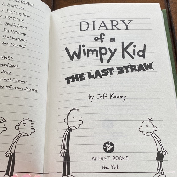 Diary of a wimpy kid “ the last straw” - Picture 2 of 3